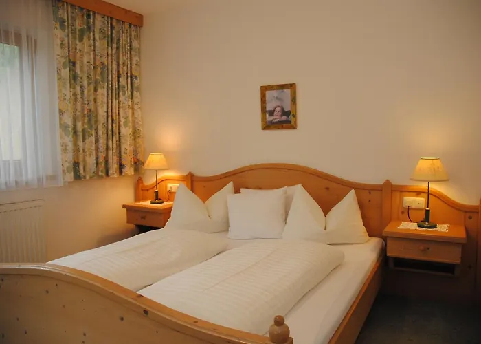 Affittacamere Gaestehaus Rieser 3*