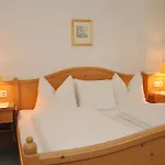 Guest house Gaestehaus Rieser