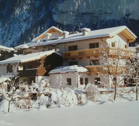 بيت ضيافة Gaestehaus Rieser