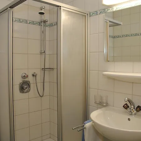 بيت ضيافة Gaestehaus Rieser