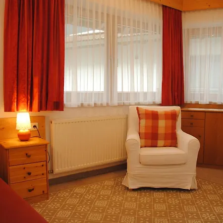 بيت ضيافة Gaestehaus Rieser